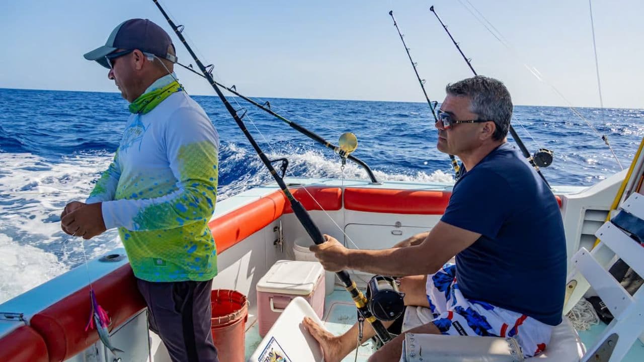 Ab Punta Cana: Hochseeangeltour mit dem Boot mit Getränken — Guided tour and outdoor activity